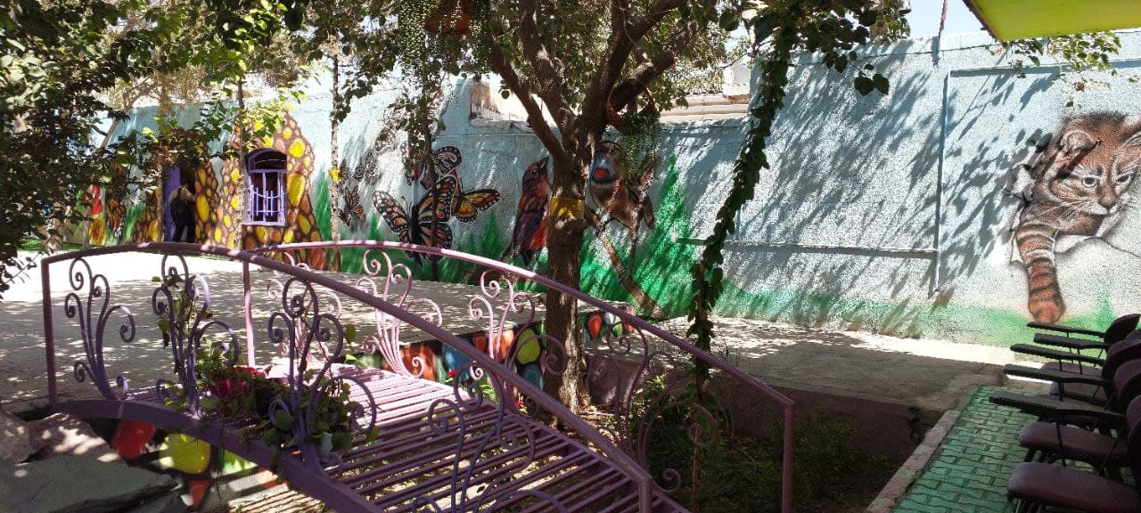 دبستان دخترانه غیر دولتی هوش برتر